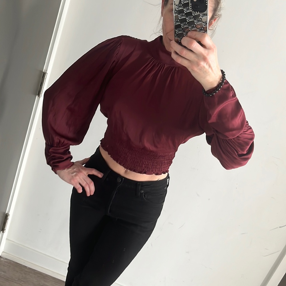 ZARA OPEN BACK CROPPED BLOUSE